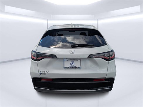 Used 2023 Honda HR-V EX-L image 4