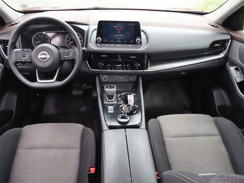Certified 2022 Nissan Rogue SV image 15