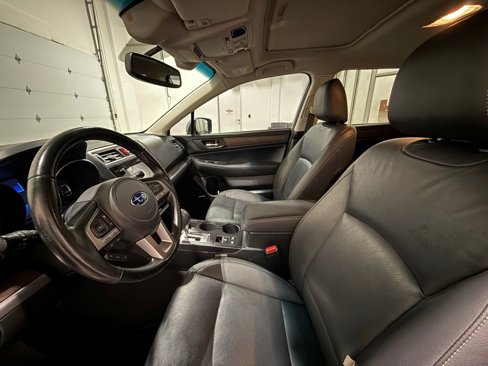 Used 2016 Subaru Outback 2.5i Limited image 16