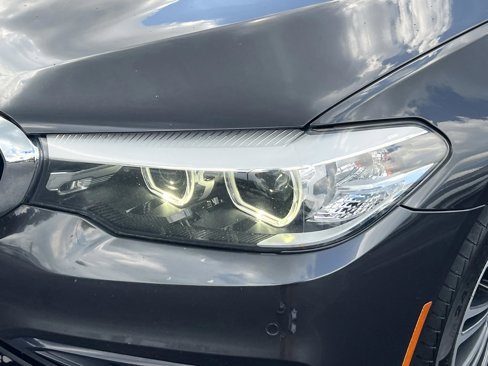 Used 2019 BMW 540i w/ Convenience Package image 12