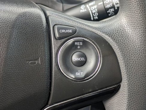 Used 2019 Honda HR-V LX image 18