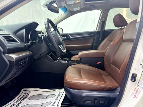 Used 2019 Subaru Outback 2.5i Touring image 11