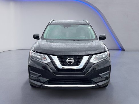 Used 2019 Nissan Rogue SV image 10