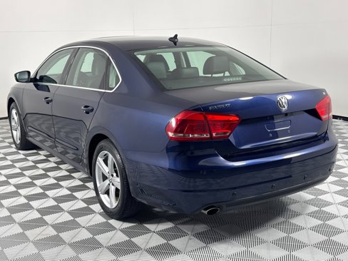 Used 2013 Volkswagen Passat 2.5 SE image 5
