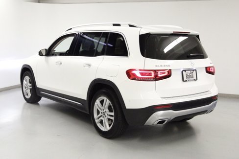 Used 2023 Mercedes-Benz GLB 250 4MATIC image 8