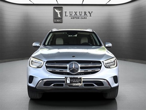 Used 2020 Mercedes-Benz GLC 300 4MATIC image 3