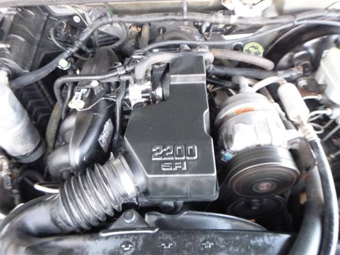 Used 2001 Chevrolet S10 Pickup LS w/ Preferred Equipment Group image 17