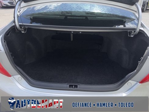 Used 2013 Toyota Camry LE image 17