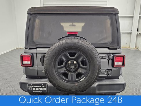 Used 2018 Jeep Wrangler Unlimited Sport image 7