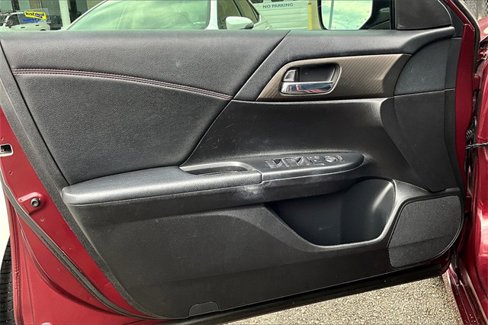 Used 2017 Honda Accord Sport Special Edition image 16