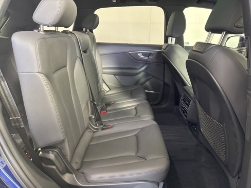 Used 2021 Audi Q7 3.0T Prestige image 15
