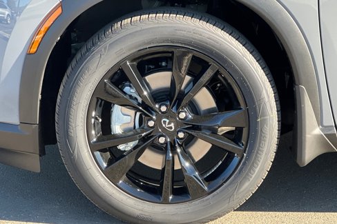 New 2025 INFINITI QX60 Luxe w/ Black Edition image 34
