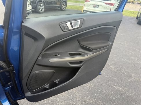 Used 2018 Ford EcoSport SE image 33
