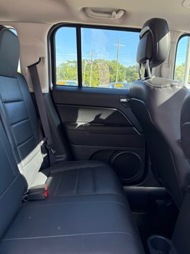 Used 2016 Jeep Patriot High Altitude image 13