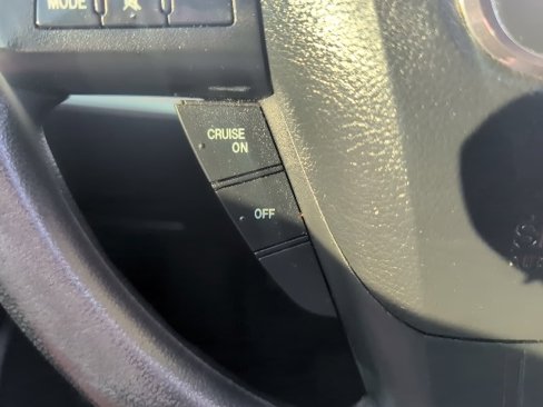 Used 2013 MAZDA MAZDA3 i Sport image 18