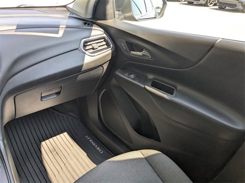 Used 2019 Chevrolet Equinox LT image 16