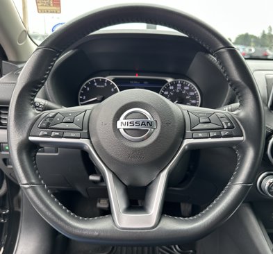 Used 2022 Nissan Sentra SV image 22
