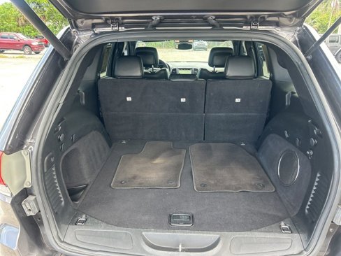 Used 2018 Jeep Grand Cherokee Laredo image 27