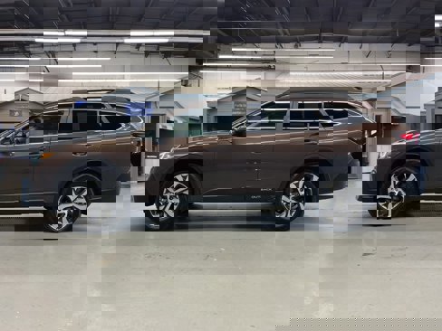 Certified 2020 Subaru Outback Limited w/ Popular Package #2 image 4