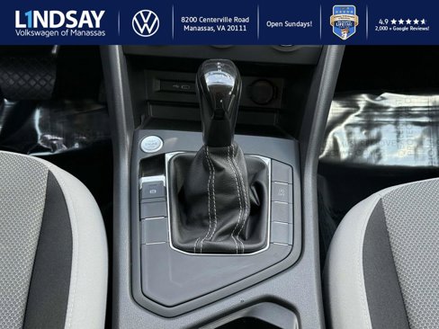 Used 2022 Volkswagen Taos S image 16