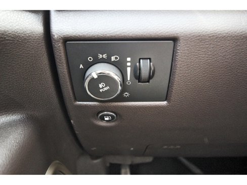 Used 2015 Jeep Grand Cherokee Summit image 16