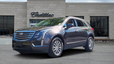 Used 2017 Cadillac XT5 Luxury w/ Driver Awareness Package image 5