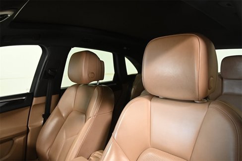 Used 2019 Porsche Macan image 11