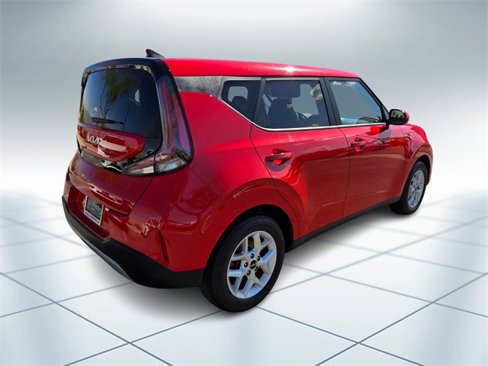 Used 2023 Kia Soul LX w/ Option Group 015 image 4