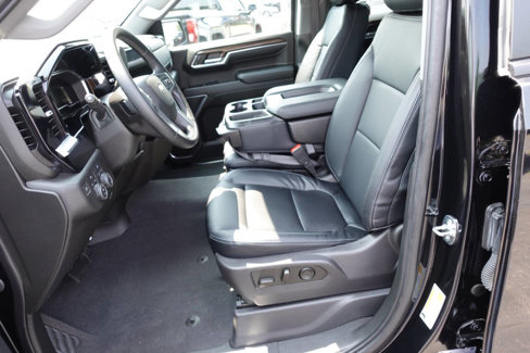 Used 2023 Chevrolet Silverado 1500 LT image 18