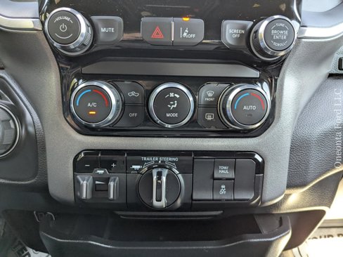 Used 2021 RAM 1500 Big Horn w/ Trailer Tow Group image 29
