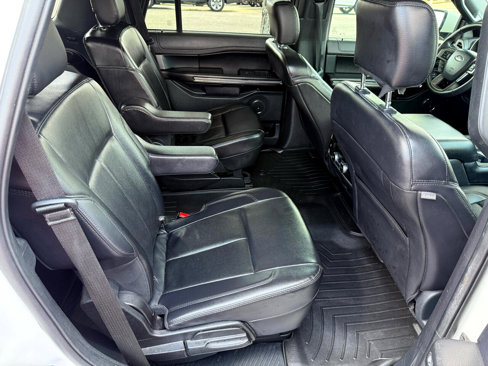 Used 2020 Ford Expedition XLT w/ Equipment Group 202A image 21