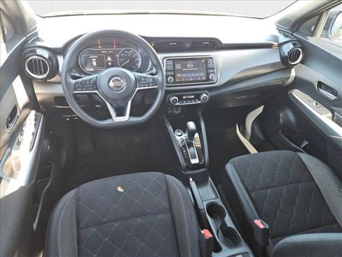 Used 2020 Nissan Kicks SV image 16