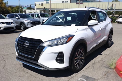 Used 2024 Nissan Kicks SV image 8