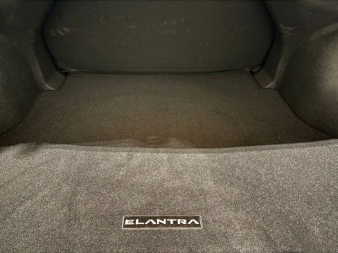 Used 2025 Hyundai Elantra Sport w/ Cargo Package image 10
