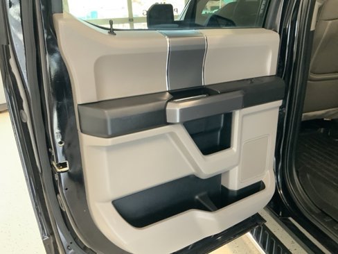 Used 2019 Ford F150 XLT w/ Equipment Group 302A Luxury image 38