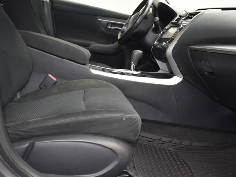 Used 2015 Nissan Altima 2.5 SV w/ Convenience Package image 20