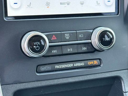 Certified 2023 Ford Edge SEL image 16