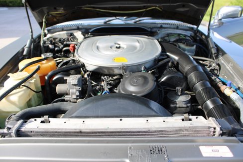 Used 1987 Mercedes-Benz 560 SL image 19