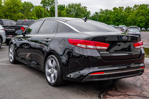 Used 2017 Kia Optima EX image 7