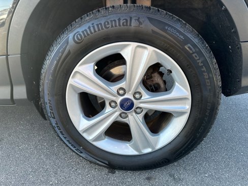 Used 2014 Ford Escape SE image 9