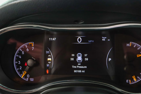 Used 2020 Jeep Grand Cherokee Limited w/ Luxury Group II image 15
