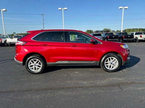 Used 2022 Ford Edge SEL image 6