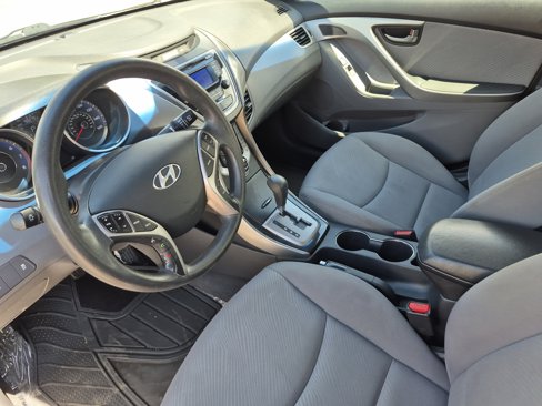 Used 2013 Hyundai Elantra GLS w/ Preferred Pkg image 18