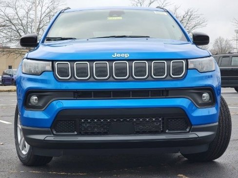 Used 2022 Jeep Compass Latitude w/ Convenience Group image 13