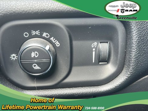 Used 2022 RAM 1500 Big Horn image 26
