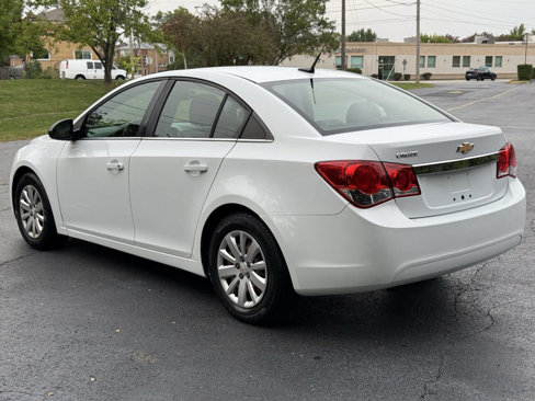 Used 2011 Chevrolet Cruze LS w/ Connectivity Package image 8