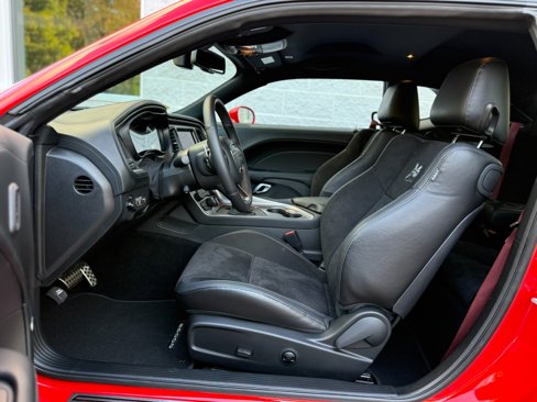 Used 2022 Dodge Challenger R/T Scat Pack image 16