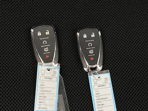 Used 2024 Chevrolet Malibu LT image 9