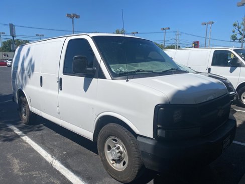 Used 2015 Chevrolet Express 2500 image 1