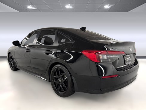Used 2024 Honda Civic Sport image 3